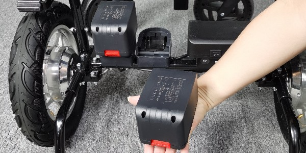 電動(dòng)輪椅可拆卸電池充電方法及步驟有哪些